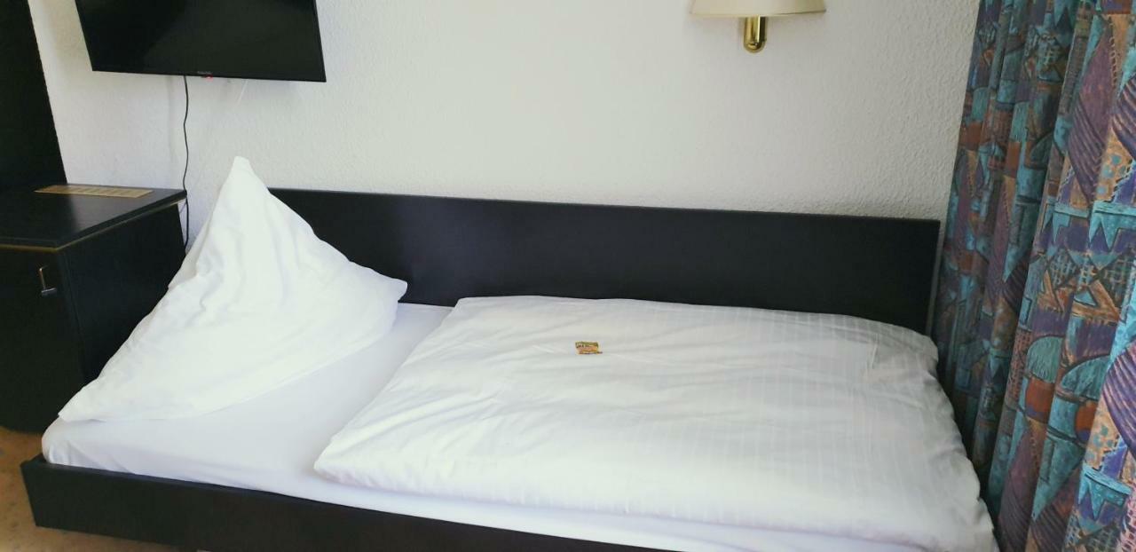 Bitterfelder Hof 3*
